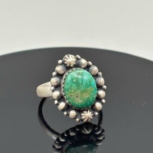 NWOT Emerald Valley Sterling Silver Adjustable Ring